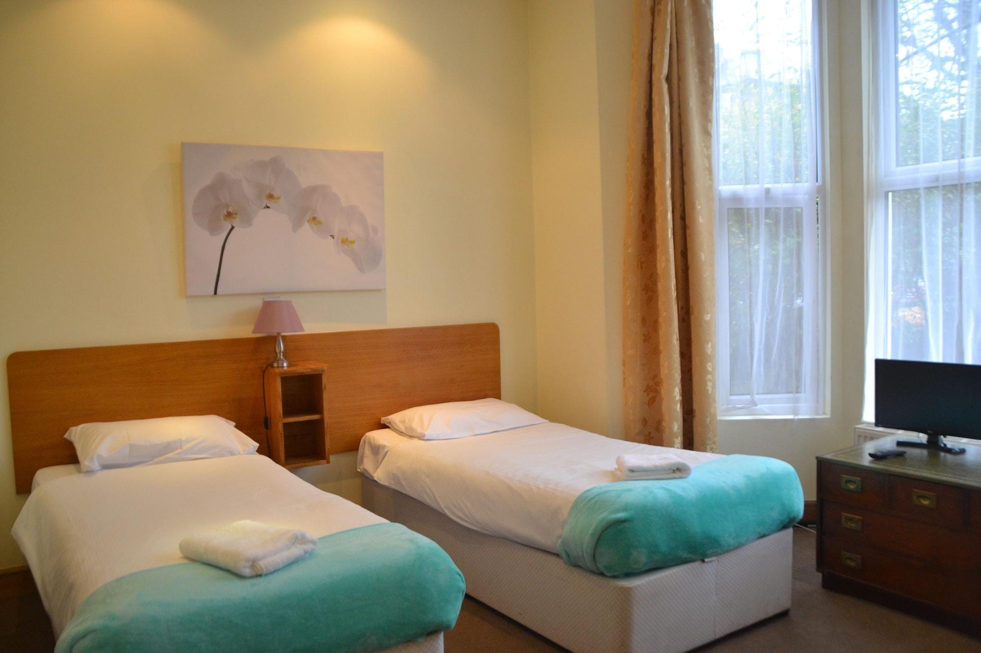 Hotel 65 Лондон Екстериор снимка