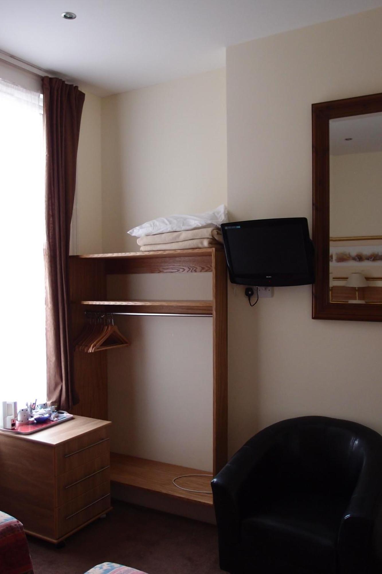 Hotel 65 Лондон Екстериор снимка